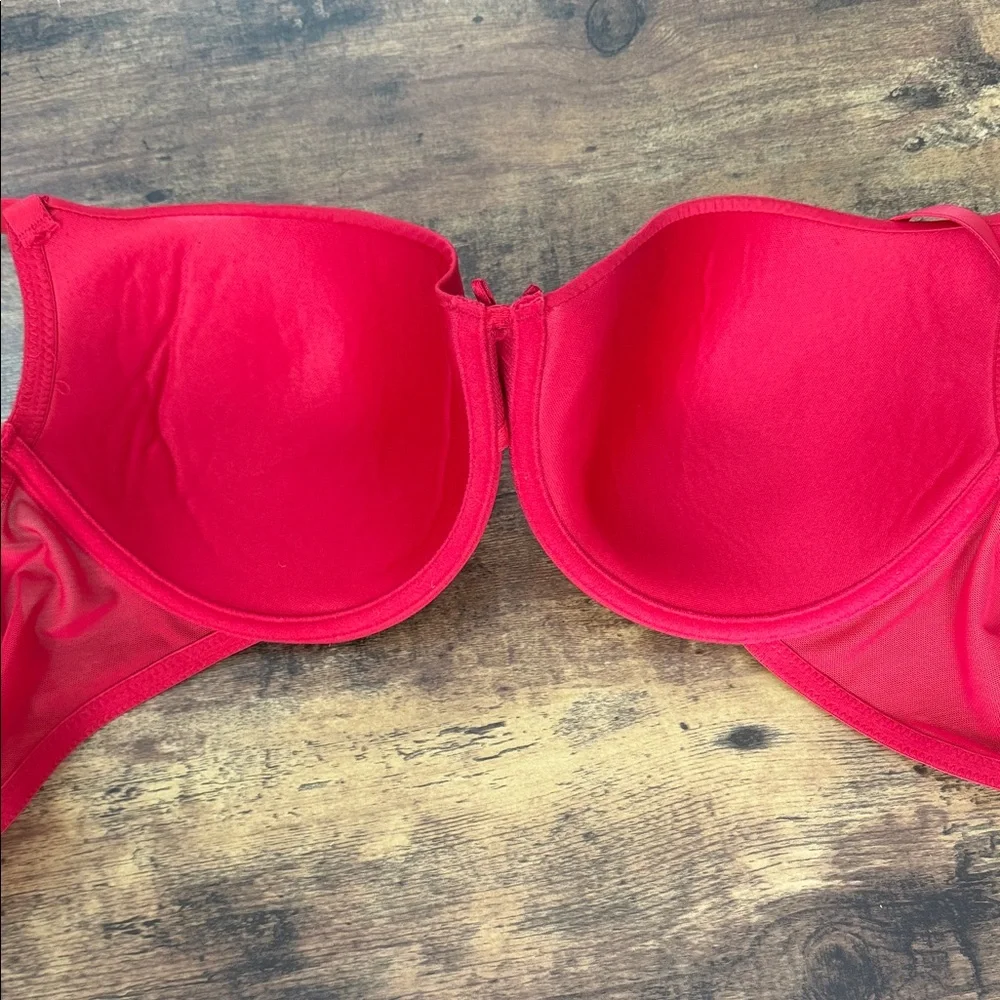 Adrienne Vittadini Red T-Shirt Bra